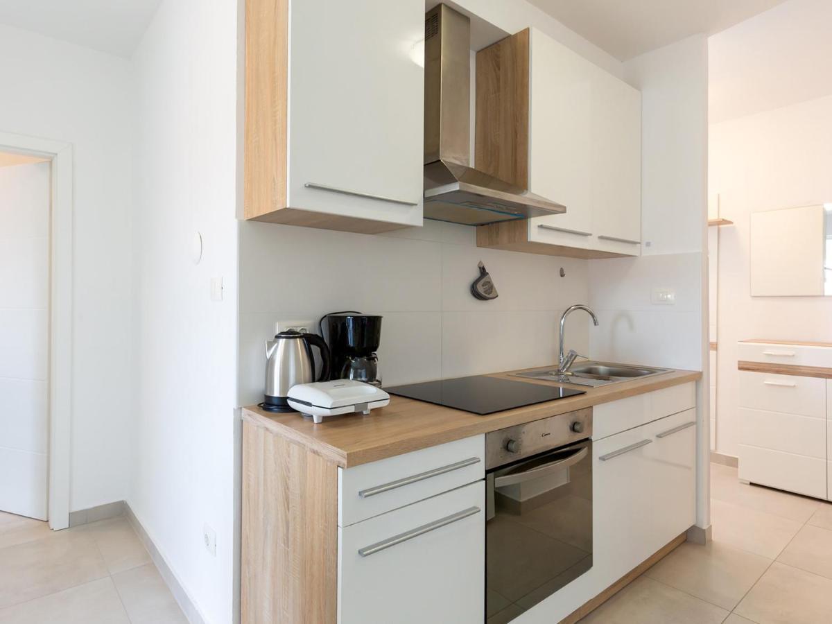 Amoroso Apartment 200M From Sea Poreč Eksteriør billede
