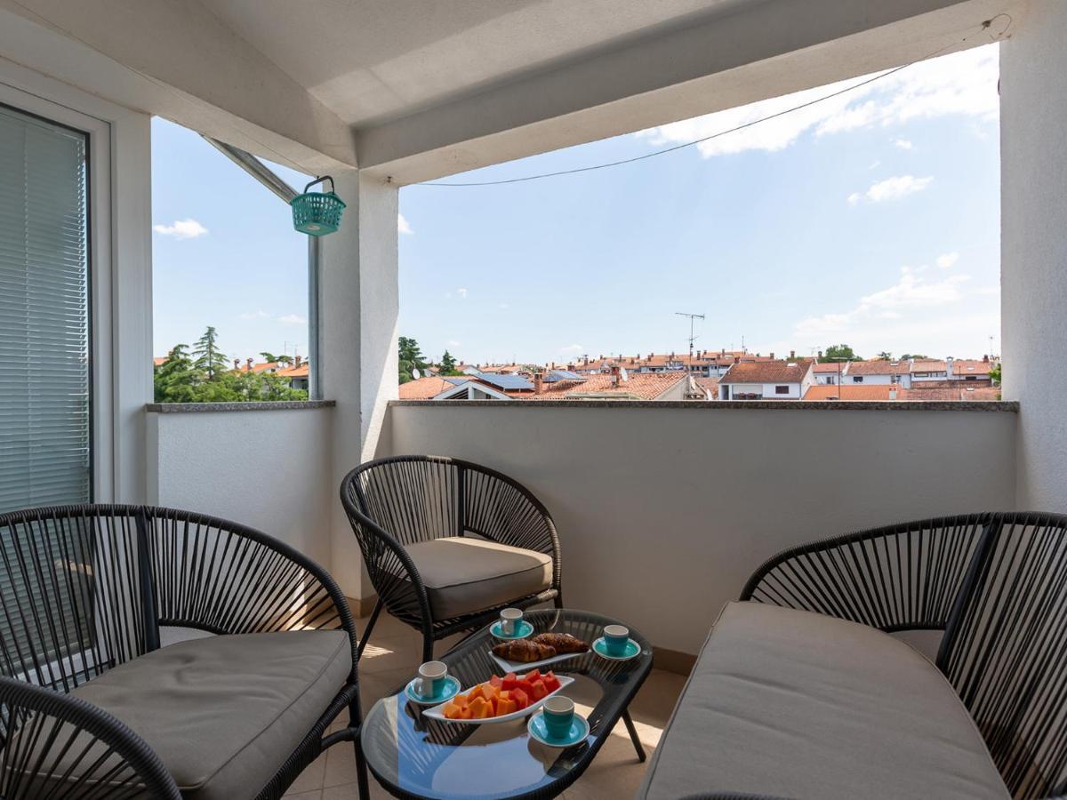 Amoroso Apartment 200M From Sea Poreč Eksteriør billede